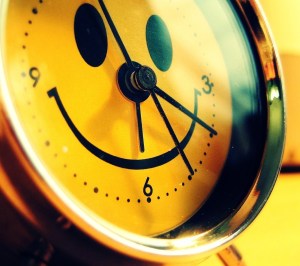 Smiley-wallpaper-10042082